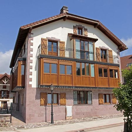 Apartamentos Irati Garralda Exteriér fotografie
