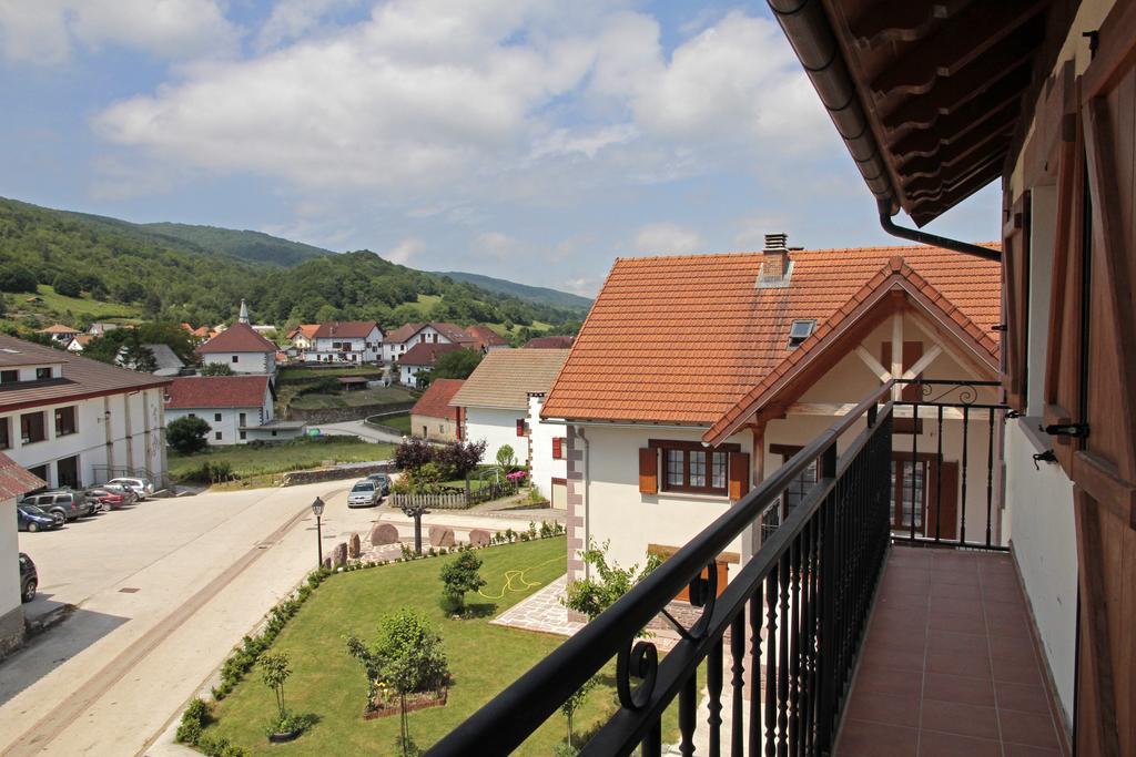 Apartamentos Irati Garralda Exteriér fotografie