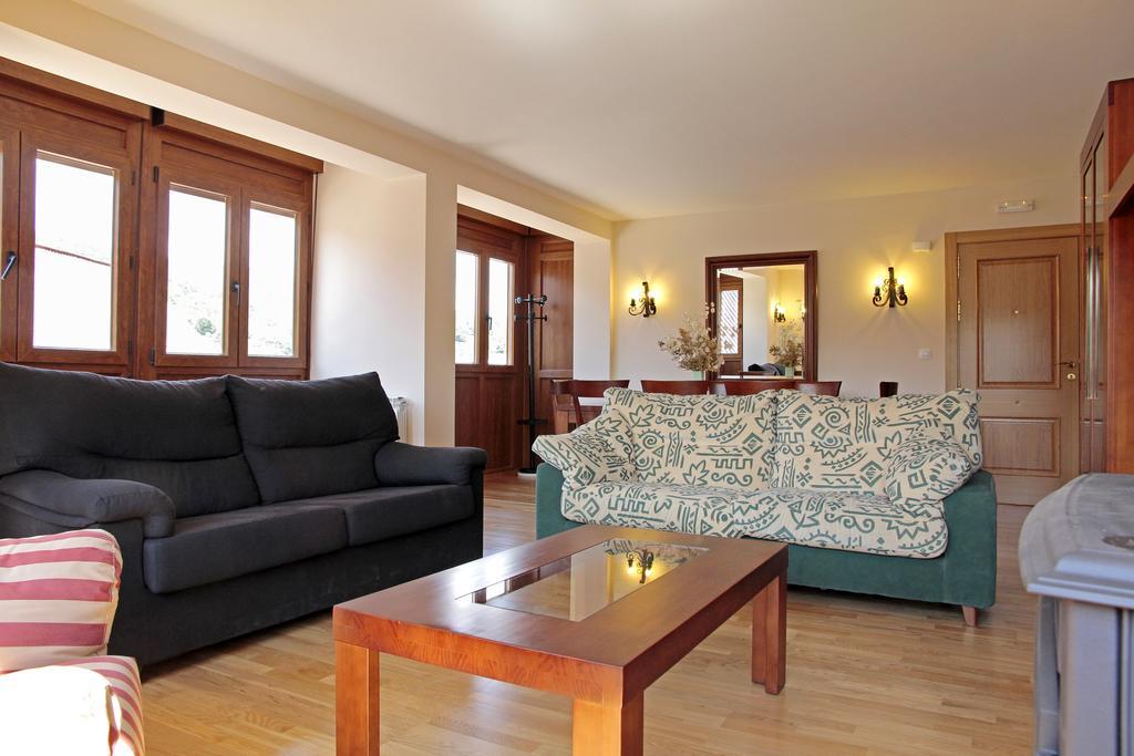 Apartamentos Irati Garralda Exteriér fotografie